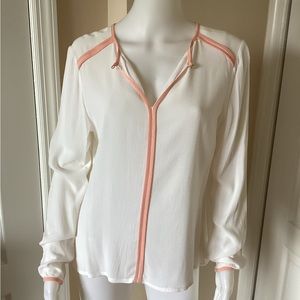 Mexx Metropolitan blouse.